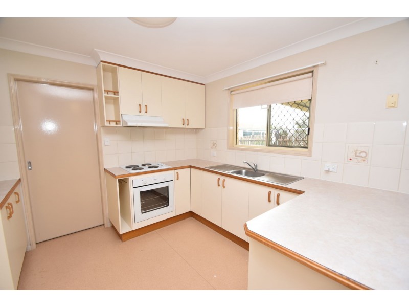 3 Bernborough Court, Glenvale QLD 4350