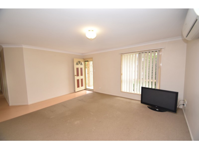3 Bernborough Court, Glenvale QLD 4350