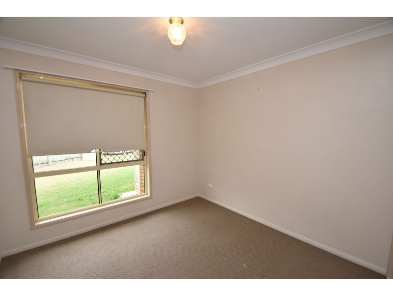 3 Bernborough Court, Glenvale QLD 4350