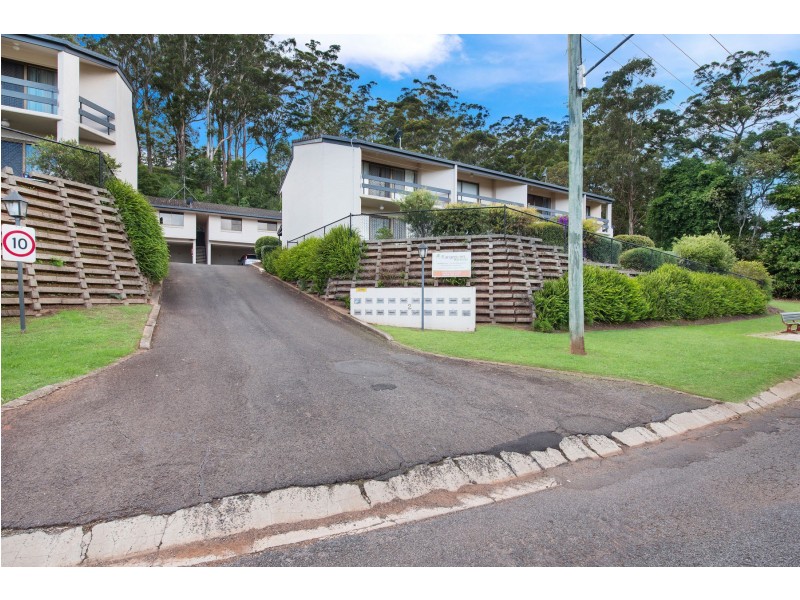 8/2 Benjamin Street, Mount Lofty QLD 4350