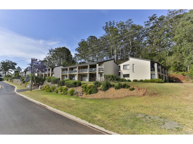 8/2 Benjamin Street, Mount Lofty QLD 4350