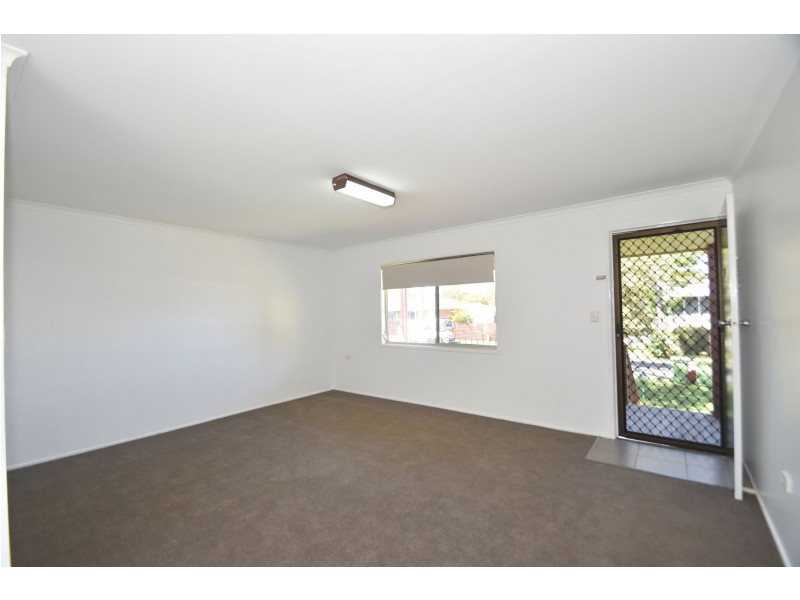 19 Coates  Street, Centenary Heights QLD 4350