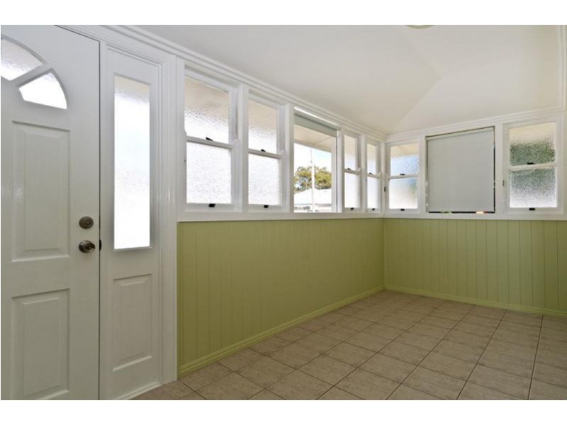 9 Kirk Street, Toowoomba City QLD 4350