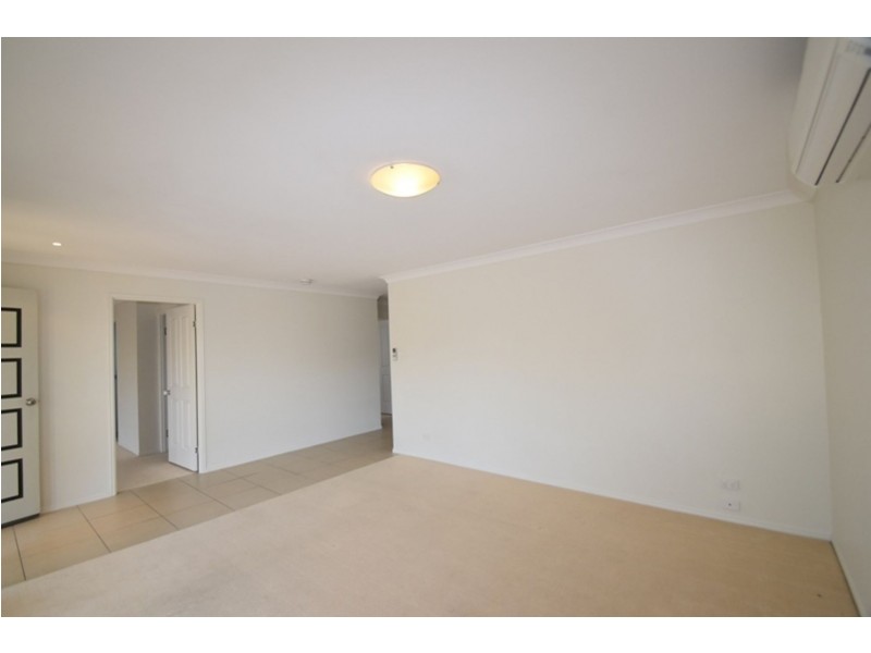 48 Wareena Crescent, Glenvale QLD 4350