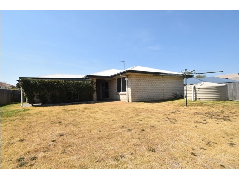 48 Wareena Crescent, Glenvale QLD 4350