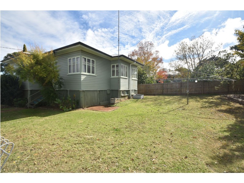 5 Boland  Street, North Toowoomba QLD 4350