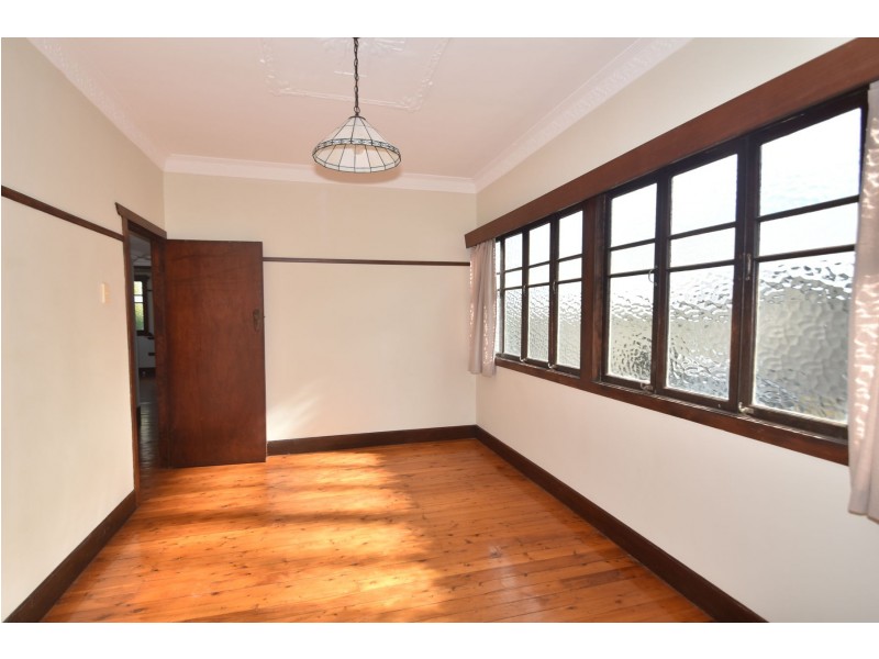 5 Boland  Street, North Toowoomba QLD 4350