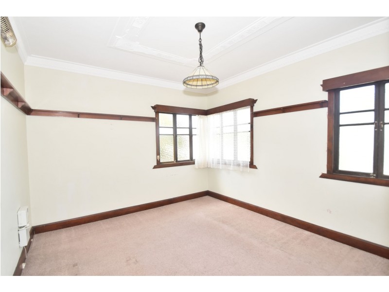 5 Boland  Street, North Toowoomba QLD 4350