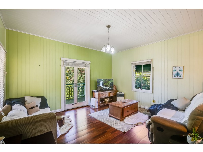 16 Gentle Street, North Toowoomba QLD 4350