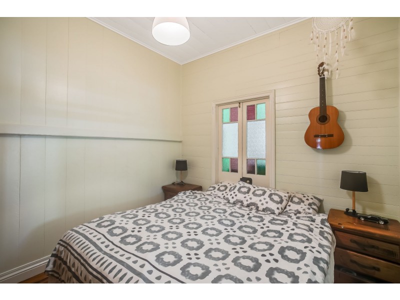 16 Gentle Street, North Toowoomba QLD 4350