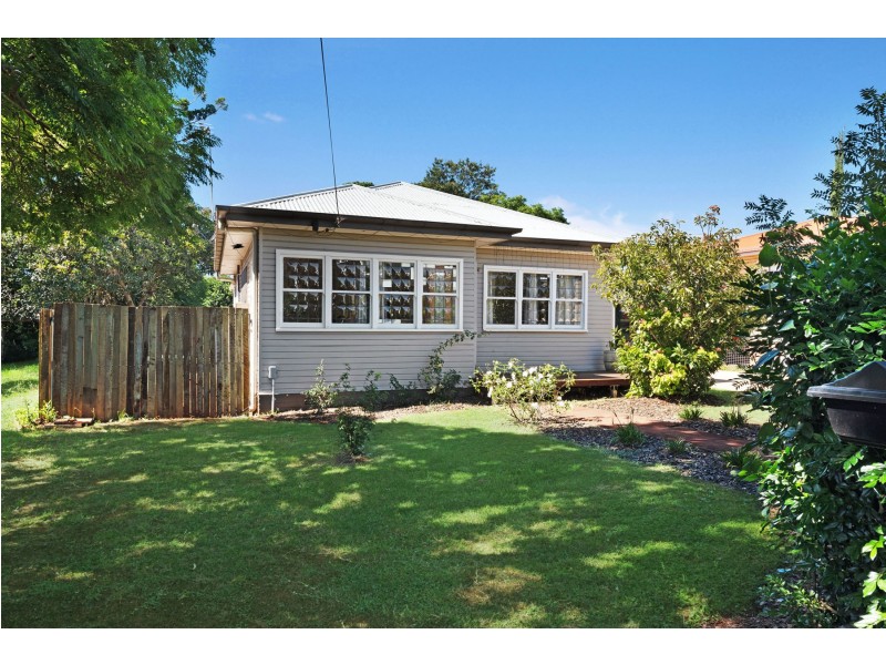 4 Ethel Street, Newtown QLD 4350