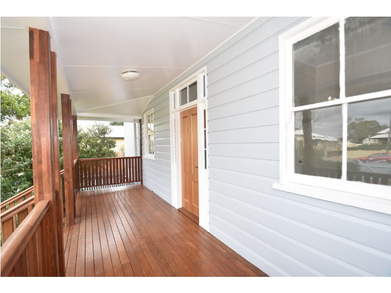 29 Wallace Street, Newtown QLD 4350