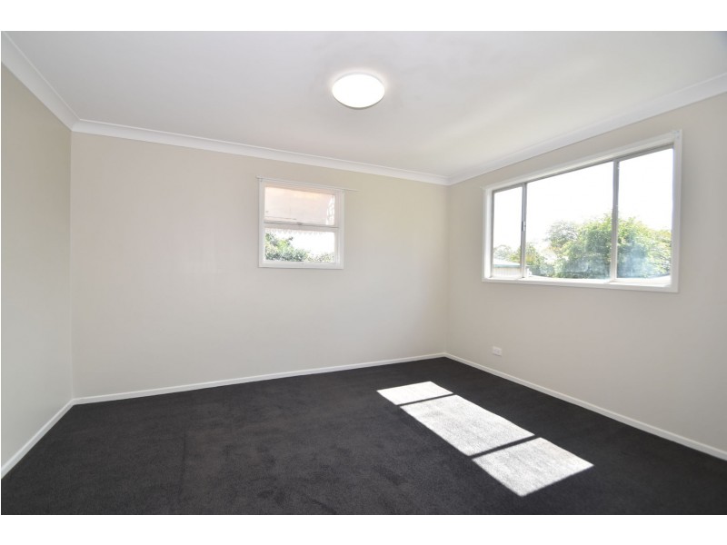 29 Wallace Street, Newtown QLD 4350