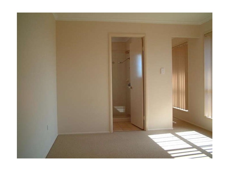 35 John Street, Cambooya QLD 4358