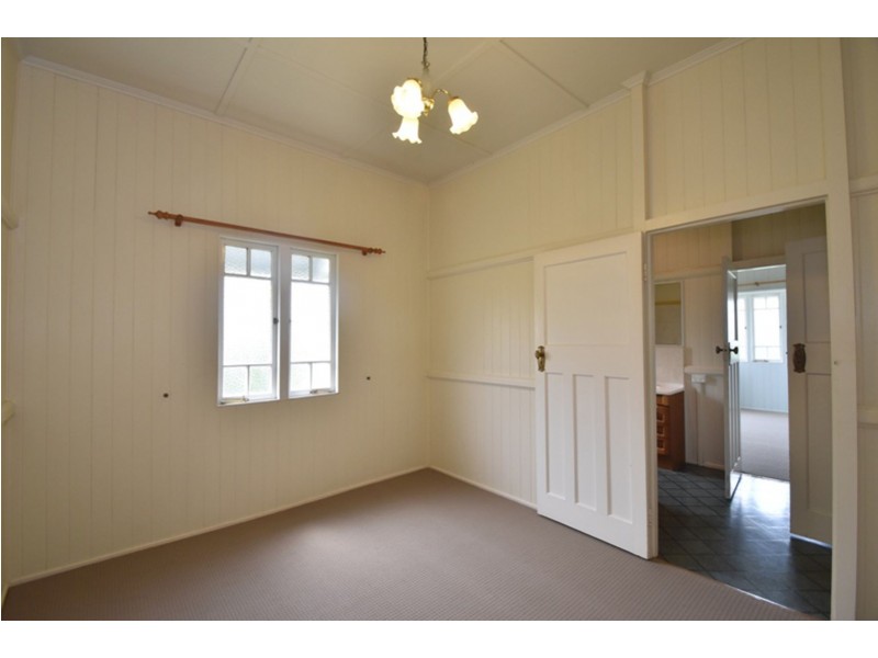 85a Bridge Street, Mount Lofty QLD 4350