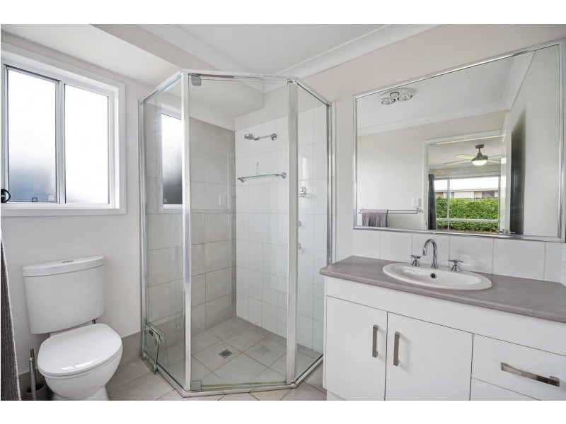 66 Edwin Street, Westbrook QLD 4350