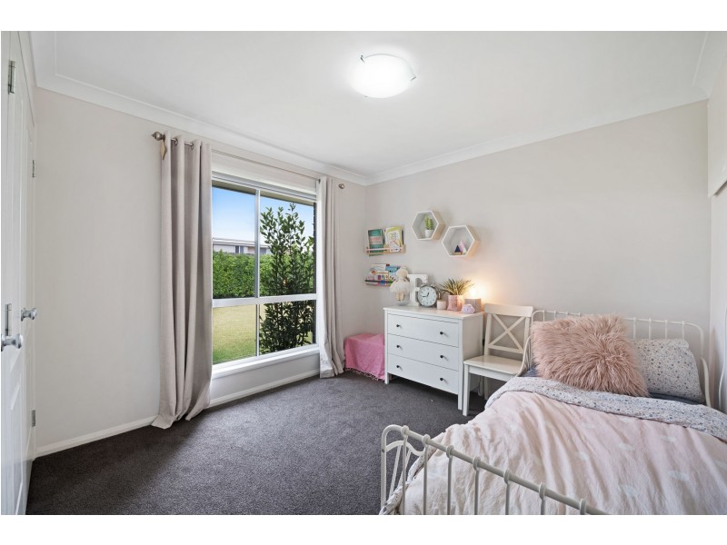 66 Edwin Street, Westbrook QLD 4350