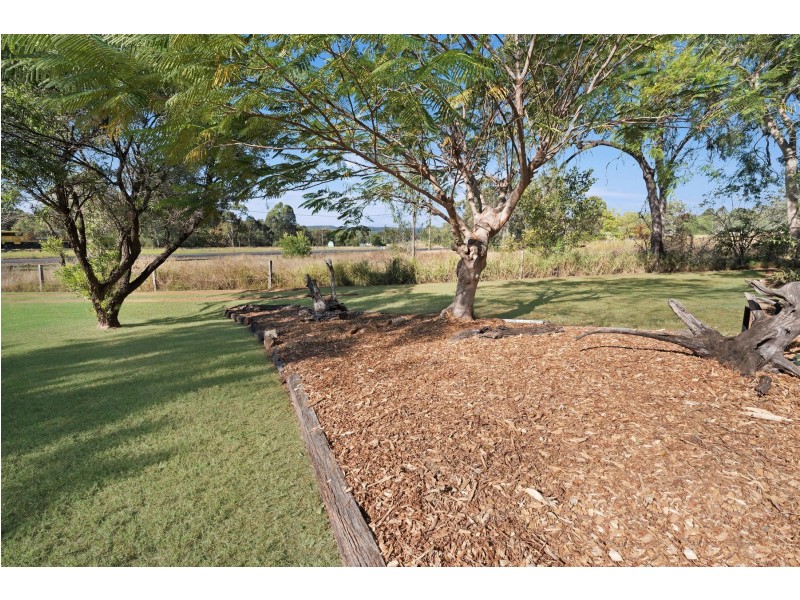 1057 Murphys Creek Road, Murphys Creek QLD 4352