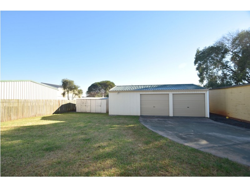 299 Taylor Street, Wilsonton QLD 4350