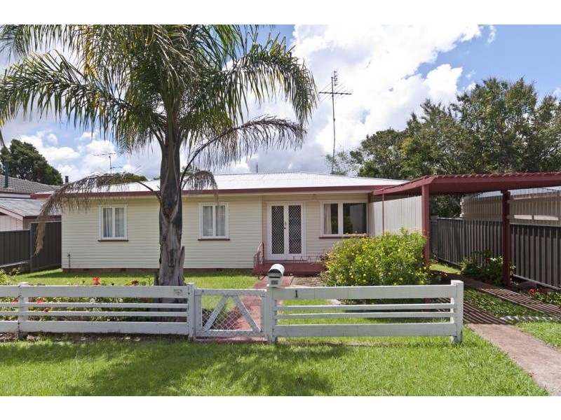 1 Percy Street, Newtown QLD 4350