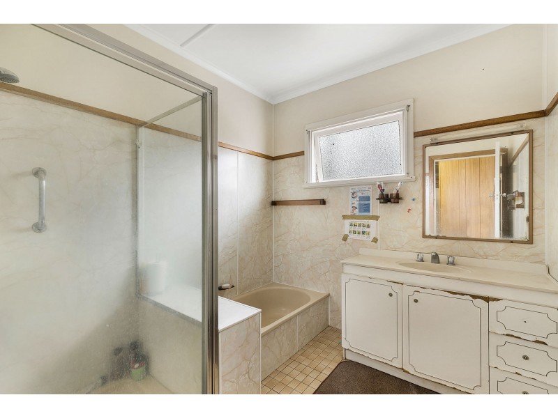 17 Batterbee Street, Rangeville QLD 4350