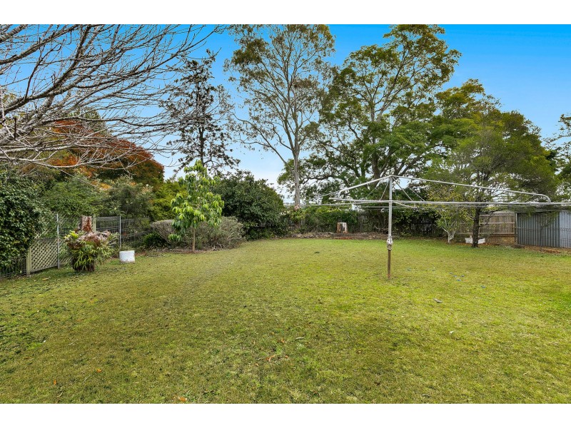 17 Batterbee Street, Rangeville QLD 4350