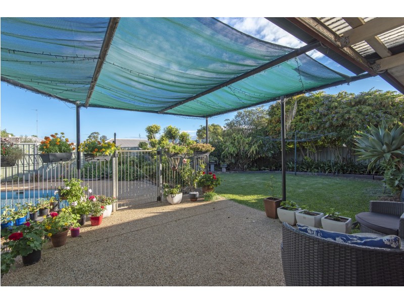 8 Saratoga Close, Wilsonton QLD 4350