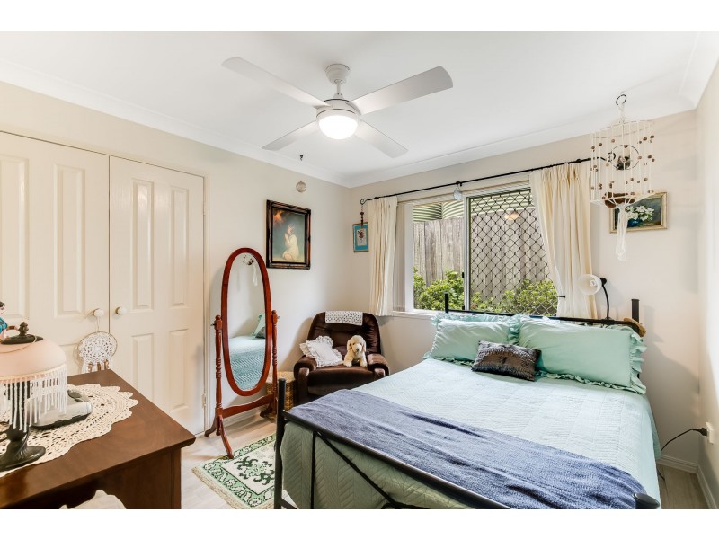 2/22 Fay Court, Kearneys Spring QLD 4350