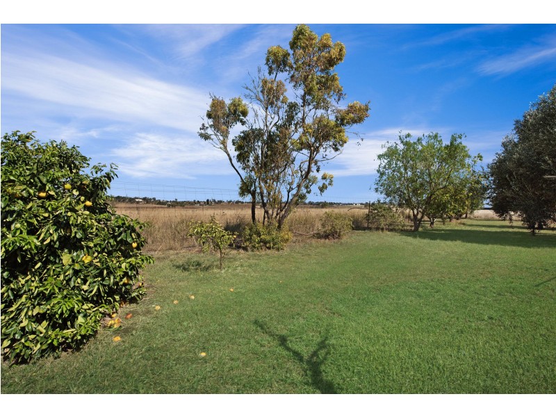 279 Bunkers Hill School Road, Westbrook QLD 4350