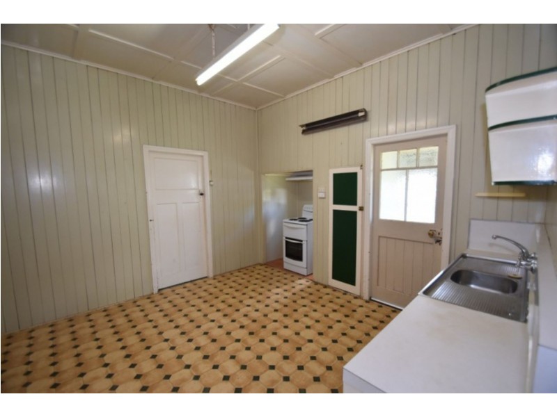 237 Geddes Street, South Toowoomba QLD 4350