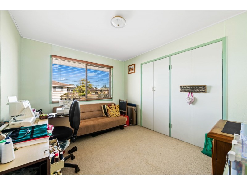 9 Illawarra Street, Harristown QLD 4350