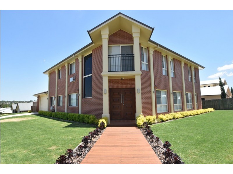 11 Kingfisher Street, Rangeville QLD 4350