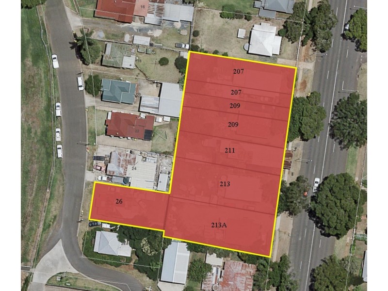 207-213A Ruthven Street, North Toowoomba QLD 4350