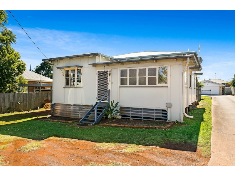 293 Alderley Street, South Toowoomba QLD 4350