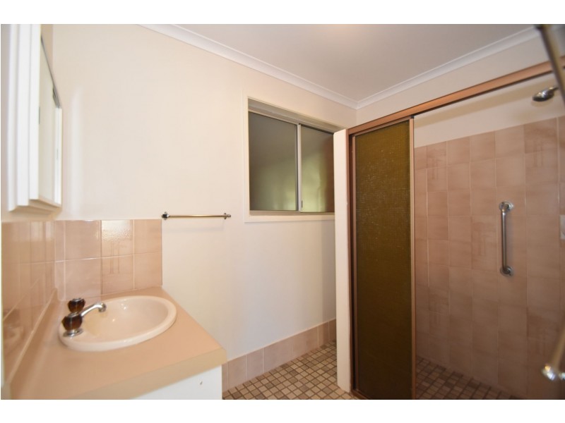10 Wine Drive, Wilsonton Heights QLD 4350