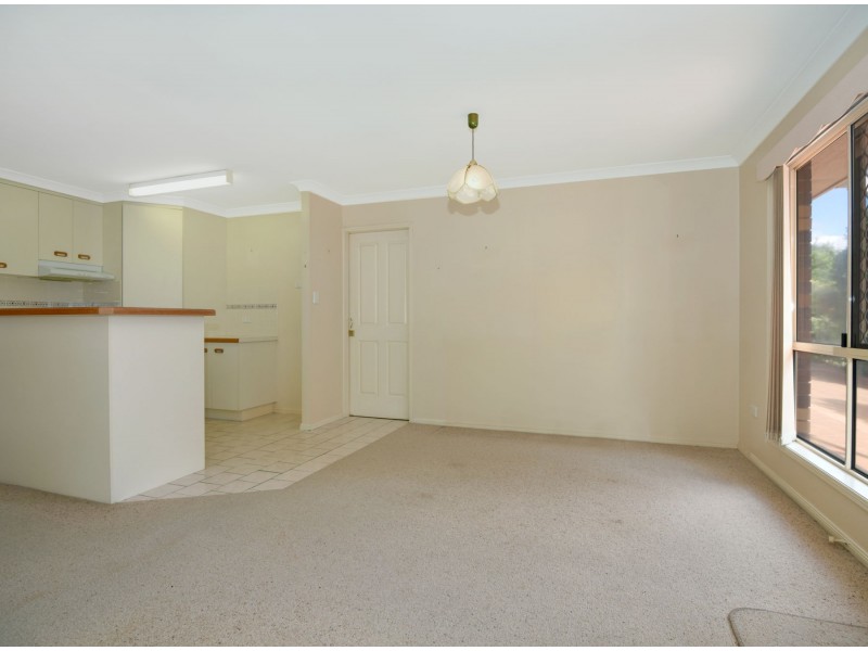 1/2 Brunckhorst Drive, Kearneys Spring QLD 4350