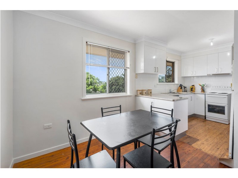 246 West Street, Kearneys Spring QLD 4350