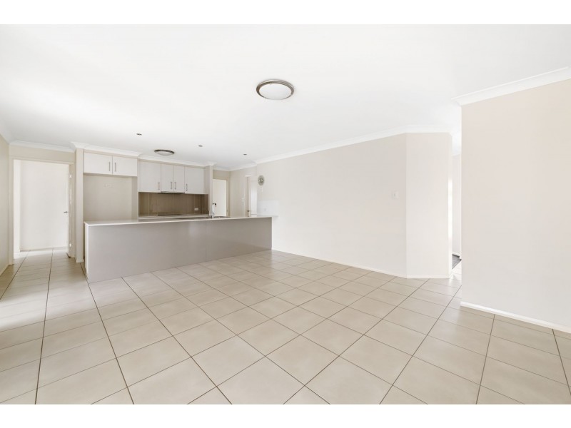 47 Sommariva Street, Westbrook QLD 4350