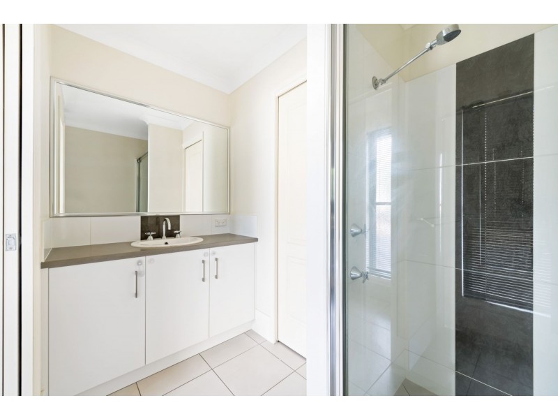 47 Sommariva Street, Westbrook QLD 4350