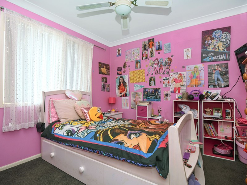 16 Lavarack Street, Darling Heights QLD 4350