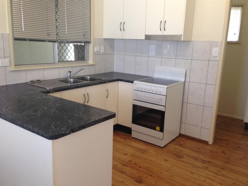 2/2 Creek Street, Cambooya QLD 4358