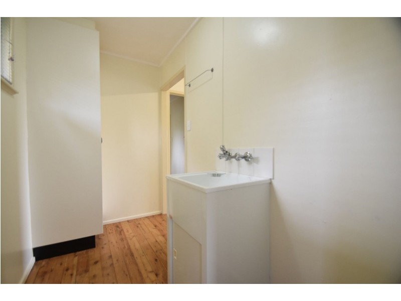 2/2 Creek Street, Cambooya QLD 4358