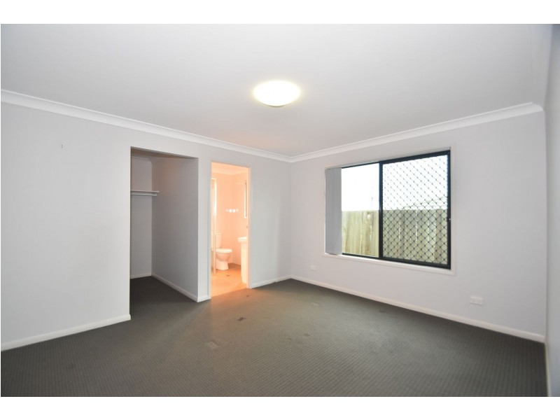 4/9 O’Brien Street, Harlaxton QLD 4350