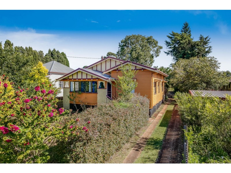 349 Margaret Street, Newtown QLD 4350