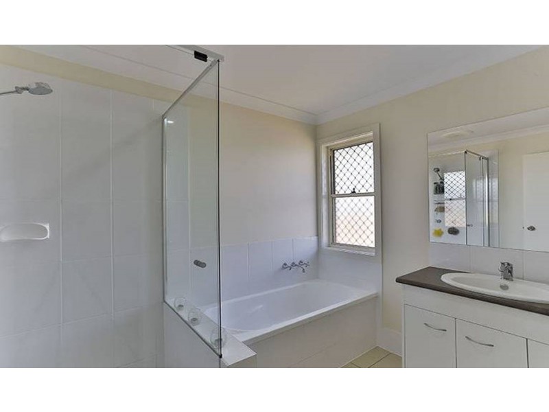 48 Ferguson Road, Westbrook QLD 4350