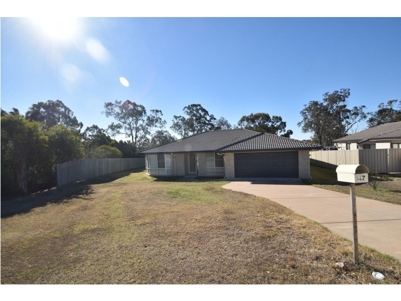 47 Highland Park Road, Meringandan West QLD 4352