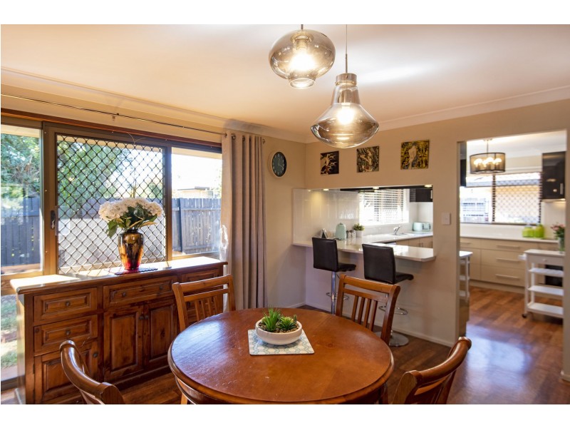 1 Jasmine Court, Centenary Heights QLD 4350