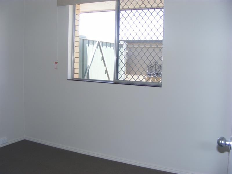 1/235a South Street, South Toowoomba QLD 4350