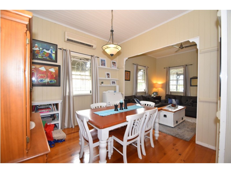 12 Clairmont Street, Newtown QLD 4350