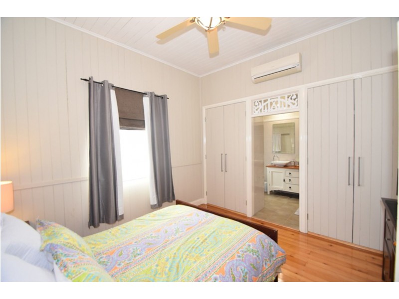 12 Clairmont Street, Newtown QLD 4350